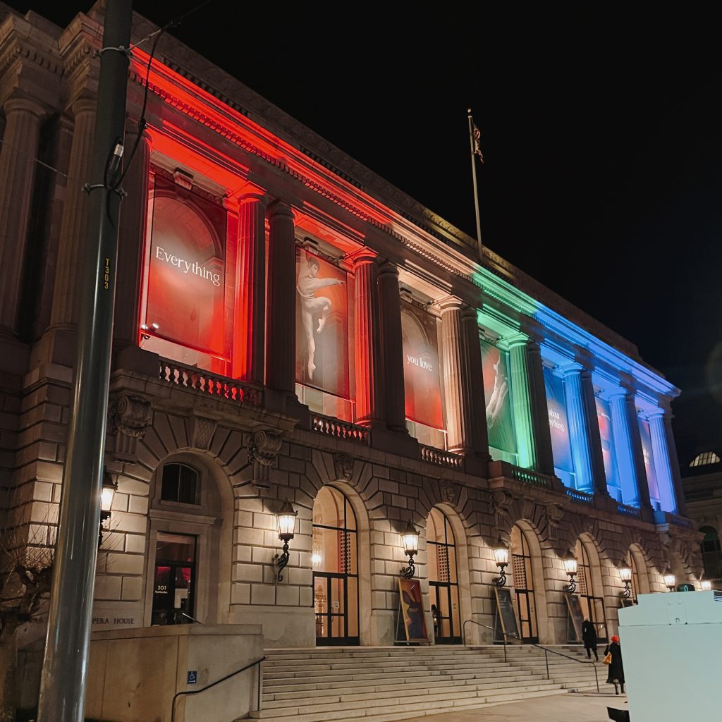 The SF Opera House during a San Francisco Christmas