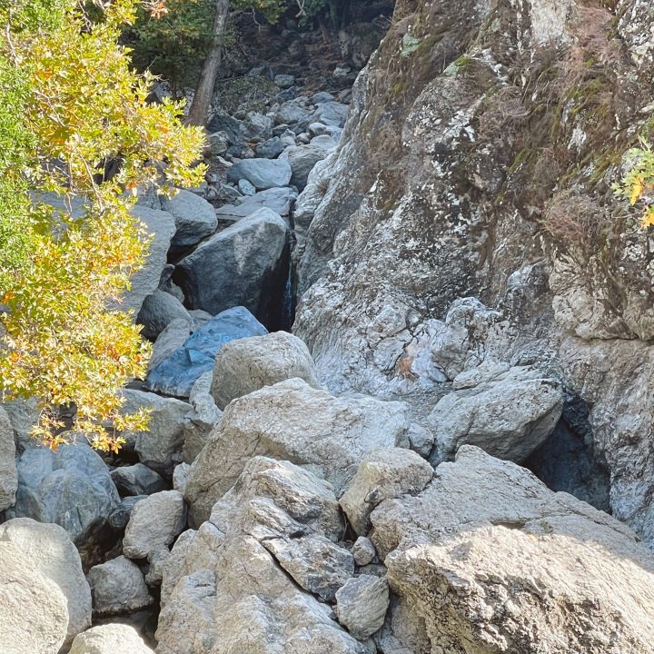 Little Yosemite rocks.