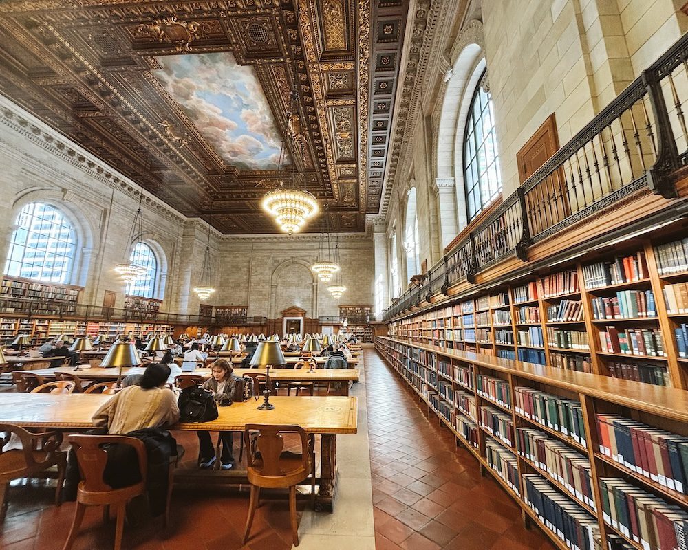 The Rose Reading Room in the New York Public Library is on the itinerary for 4 days in NYC
