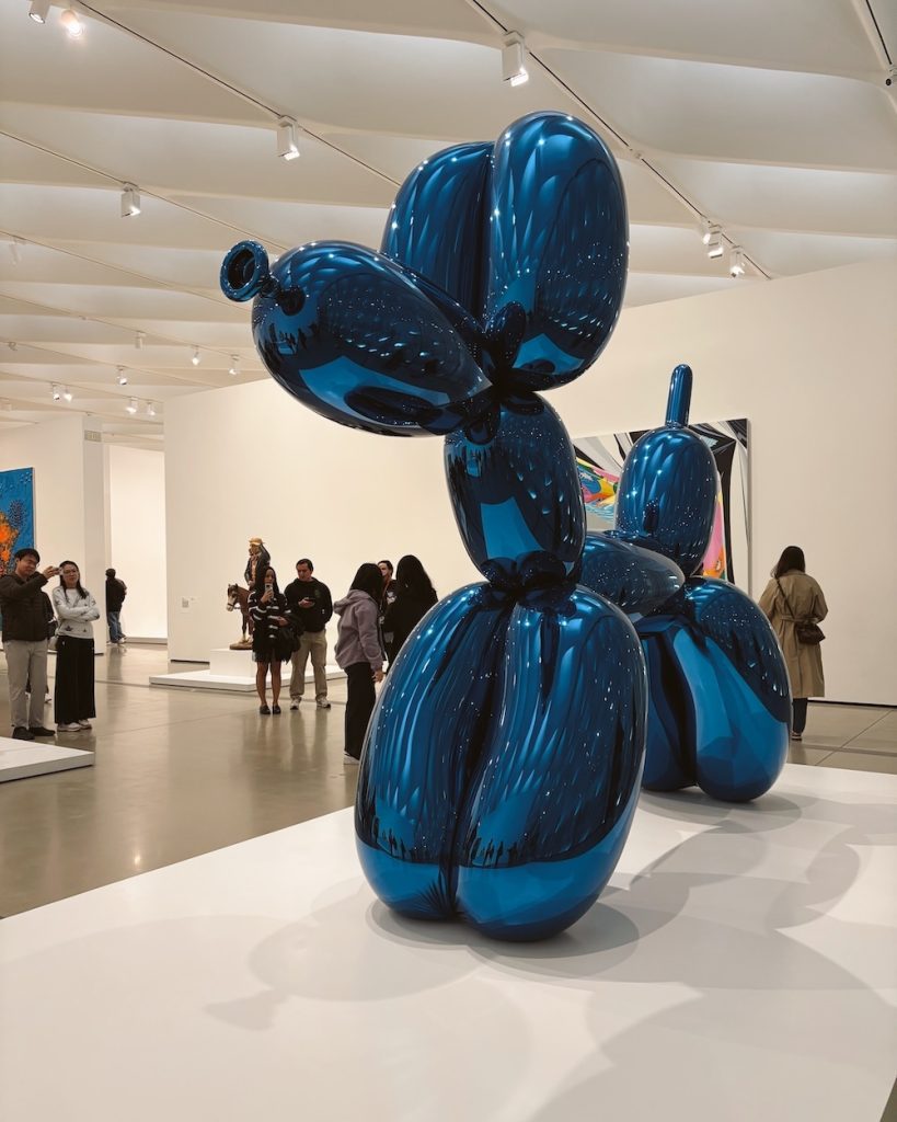  Akoons sculpture at The Broad Museum in Los Angeles