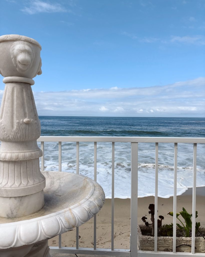 A patio at The Capri Hotel in Laguna Beach