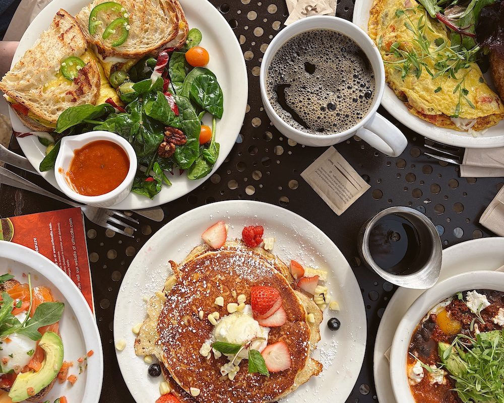 Brunch at Urth Caffe in Laguna beach