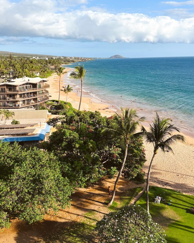 A view of Keawakapu Beach in Wailea, Maui, HI