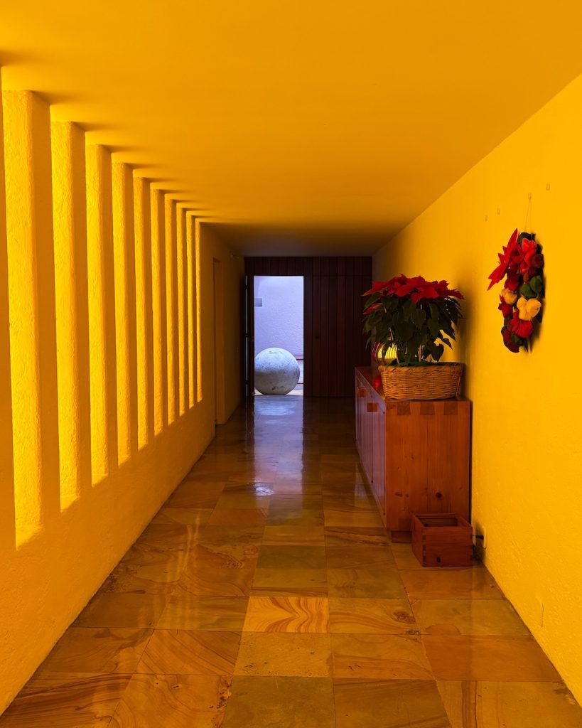 The yellow hallway inn the Casa Gilardi in Mexico City